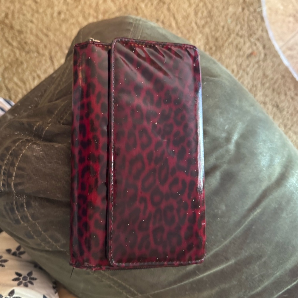 Wallet - Picture 2 of 2